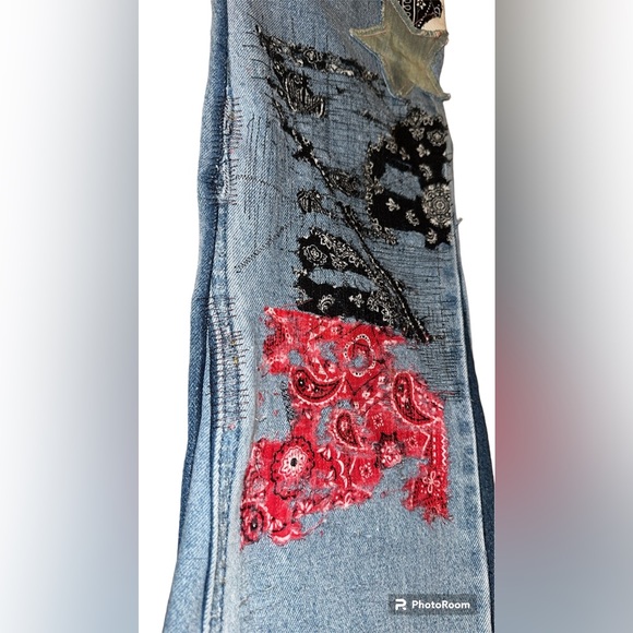 SOLD! - Picture 4 of 9